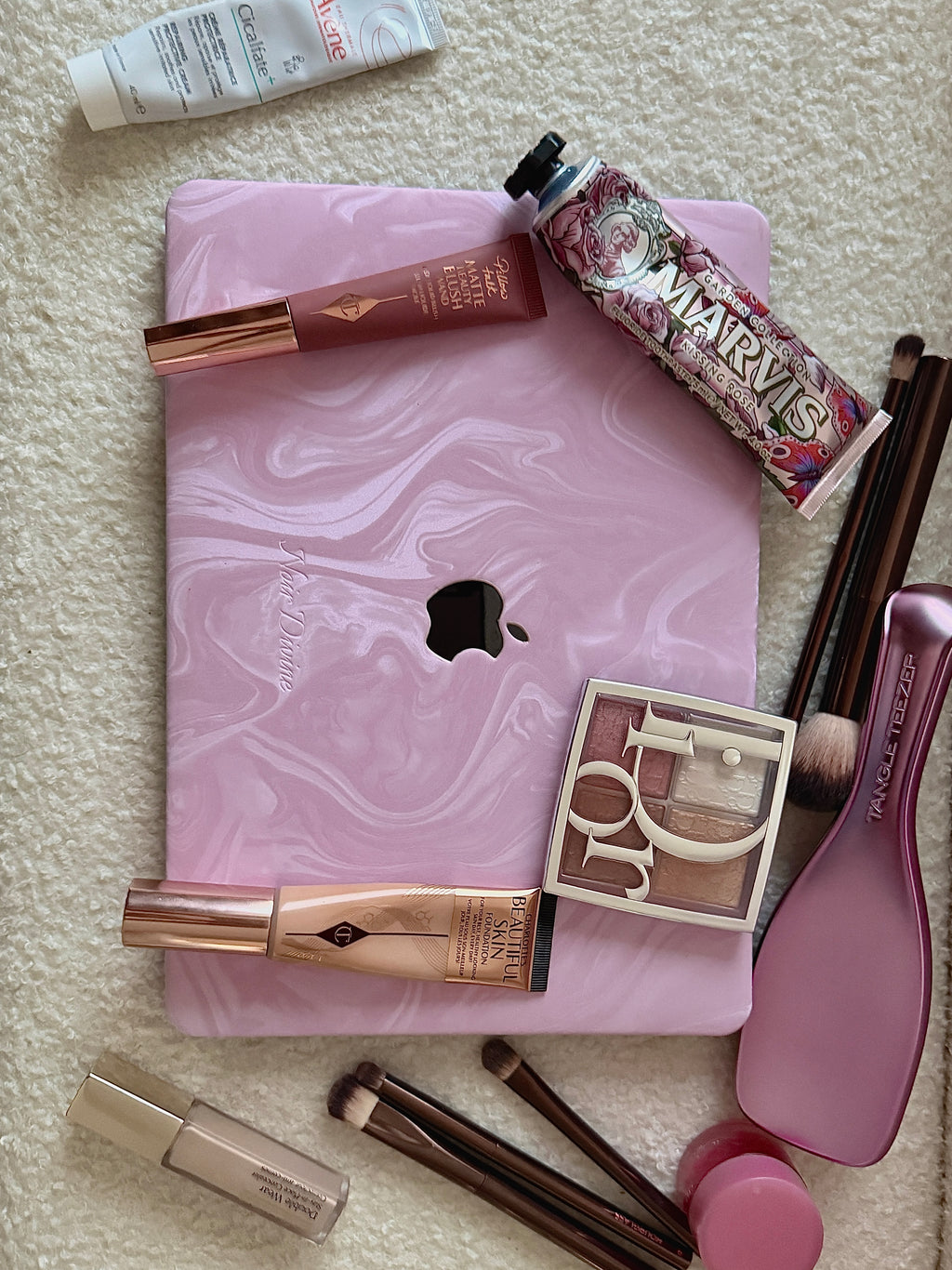 PINK SWIRL LAPTOP CASE